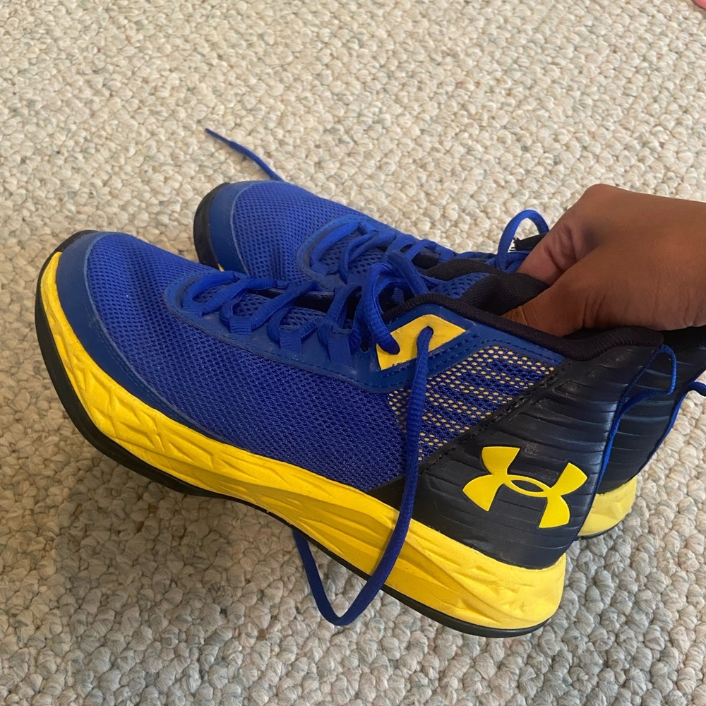 under armor basketball shoes